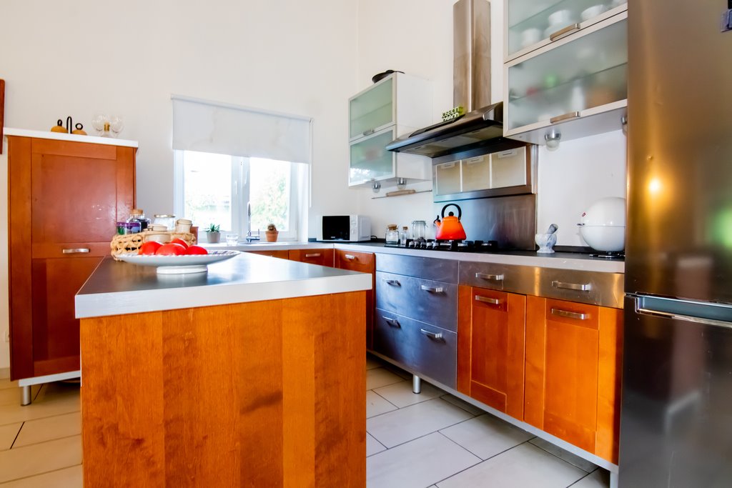 Zapraszam do obejrzenia przestronnego domu 198 m² z kominkiem i ogrodem Nowodworce  198m2 Foto 1