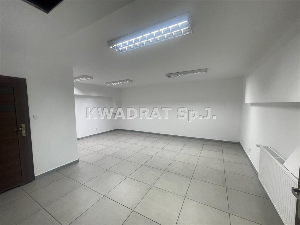 Lokal użytkowy na wynajem Kępno  104m2 Foto 3