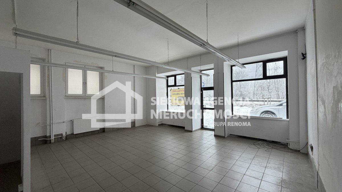 Na wynajem przestronny lokal 85 m² przy głównej ulicy w Gdyni Gdynia, Grabówek  85m2 Foto 1
