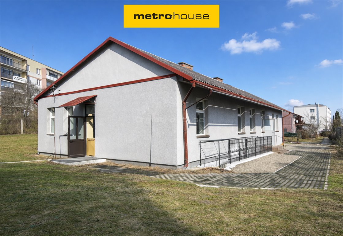 Budynek usługowo-handlowy 163 m² z rozbudową i dużym potencjałem Lubaczów, Mickiewicza  163m2 Foto 1