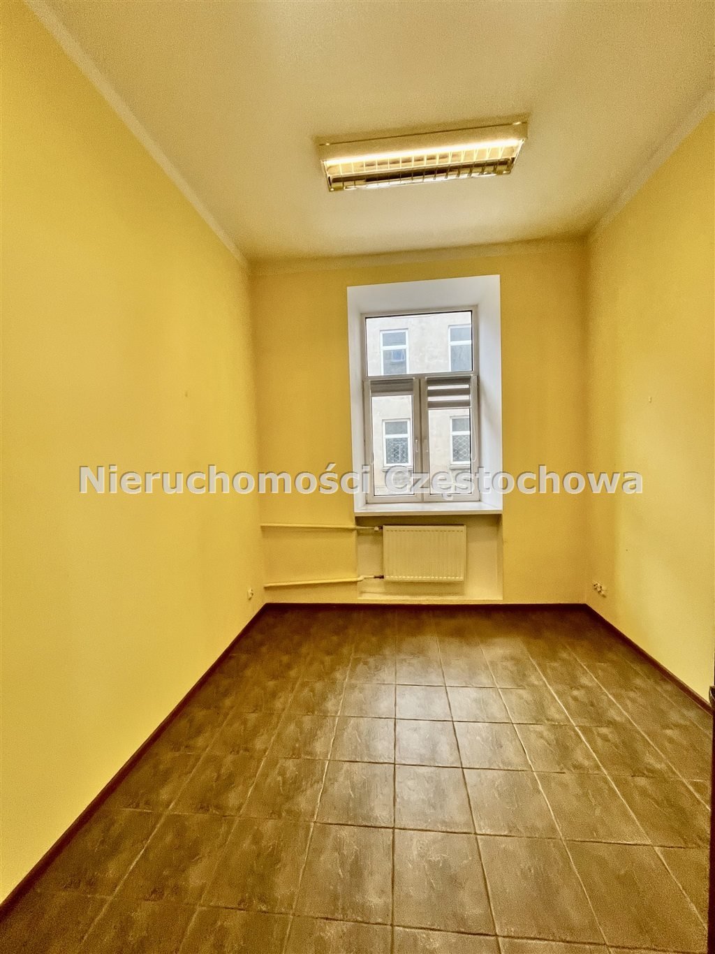 Lokal użytkowy na wynajem Częstochowa, Śródmieście  11m2 Foto 2