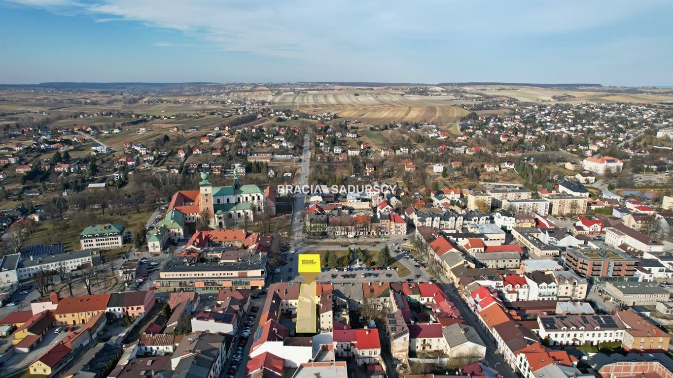 Dochodowa kamienica na Rynku w Miechowie – inwestycja z wysoką stopą zwrotu Miechów, Rynek  350m2 Foto 1