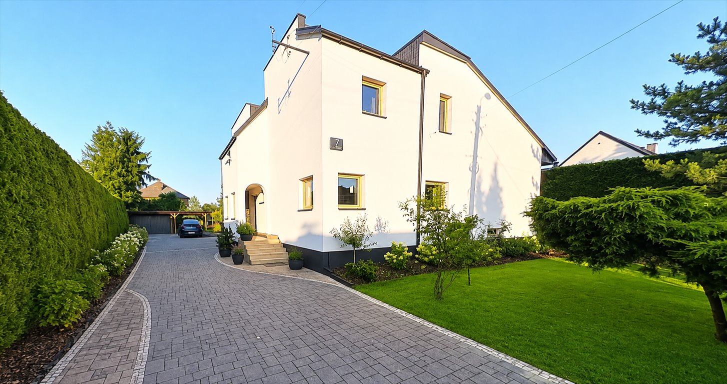 Polecam nowoczesny dom 173 m² z dużą działką 1293 m² w Bieruniu Bieruń  173m2 Foto 1