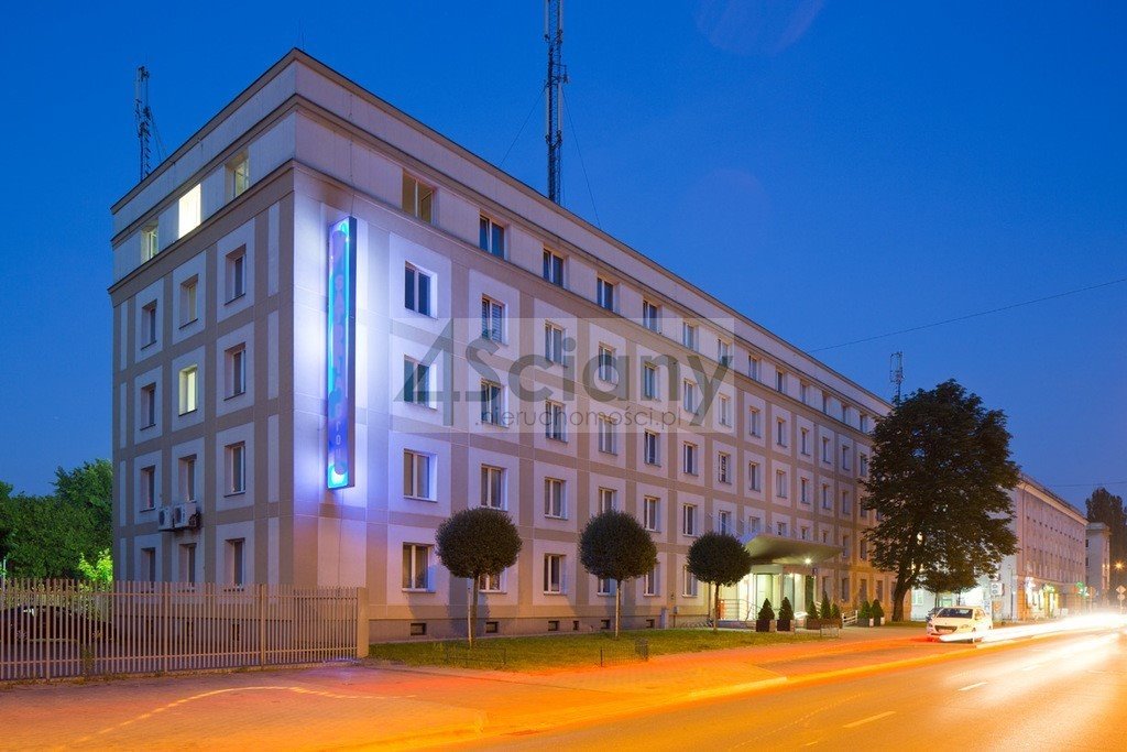 Biuro 17 m² na Woli z parkingiem, ochrona 24/7 Warszawa, Wola  17m2 Foto 1
