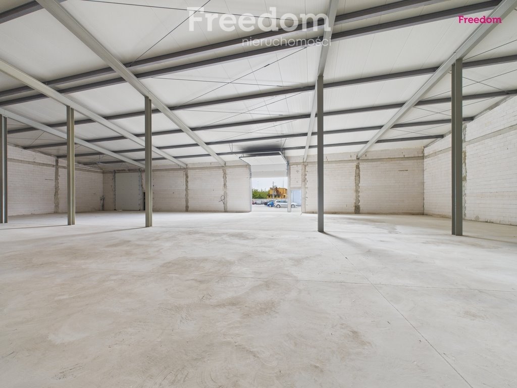 Magazyn na wynajem Pionki, Juliusza Słowackiego  740m2 Foto 1