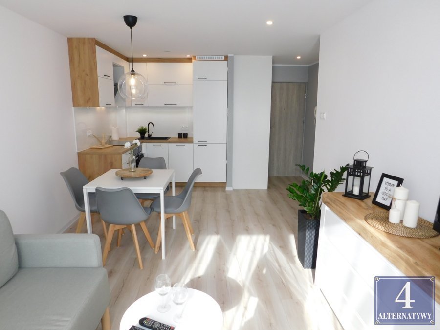 Komfortowe 26 m2 z aneksem, parking, blisko sklepów Tarnów, Rzędzin, Skowronków  26m2 Foto 1