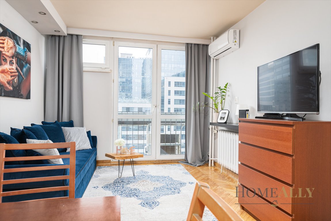 Przestronne 2-pokojowe mieszkanie 40 m² na 10. piętrze, blisko Ronda ONZ Warszawa, Śródmieście, Aleja Jana Pawła II  40m2 Foto 1