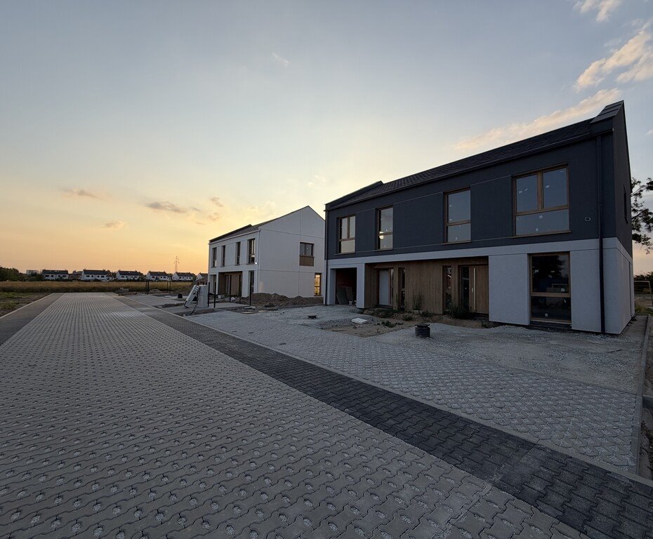 Sprzedam nowoczesny dom 85,6 m² z gruntową pompą ciepła Jasin  86m2 Foto 1