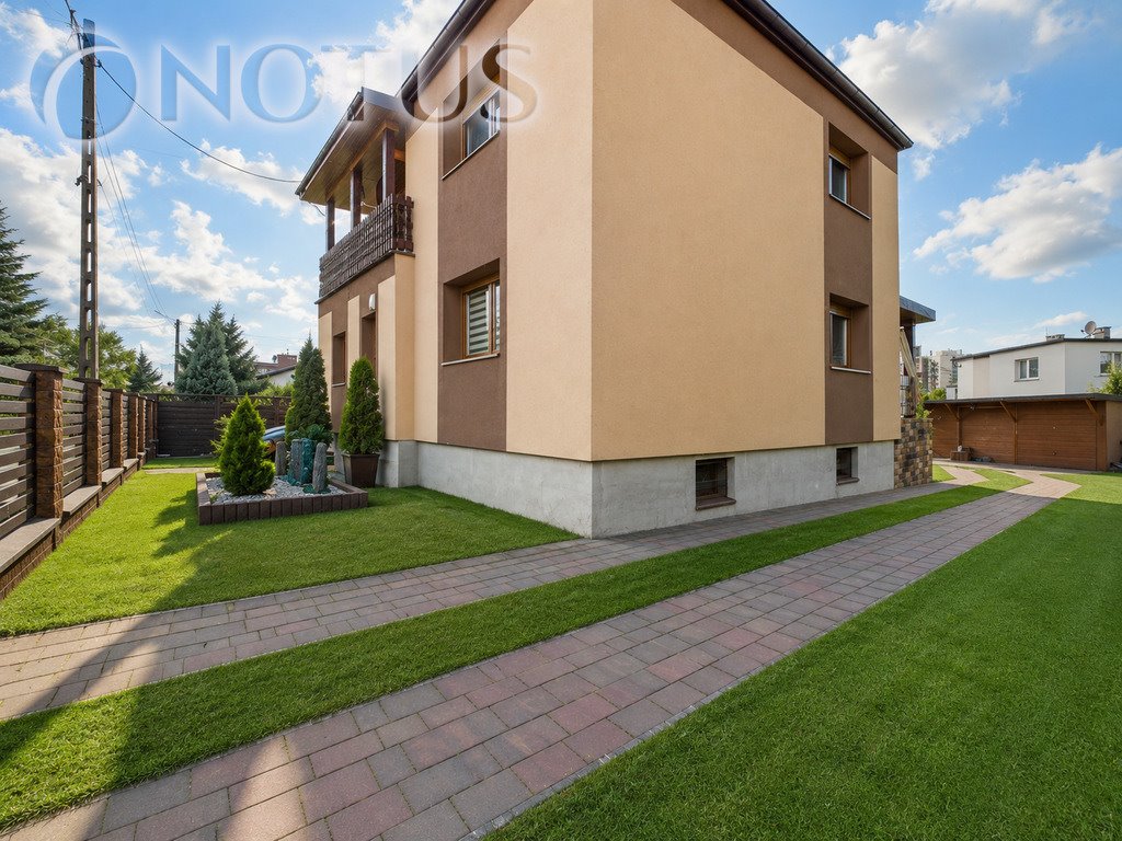 Polecam przestronny dom 180 m² z garażami i dużą działką Chorzów, Batory  180m2 Foto 1