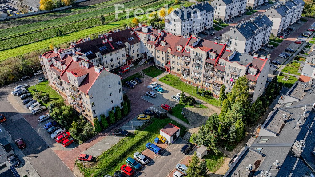 Mieszkanie czteropokojowe  na sprzedaż Chorzów, Stary Chorzów, 17 Sierpnia  83m2 Foto 3