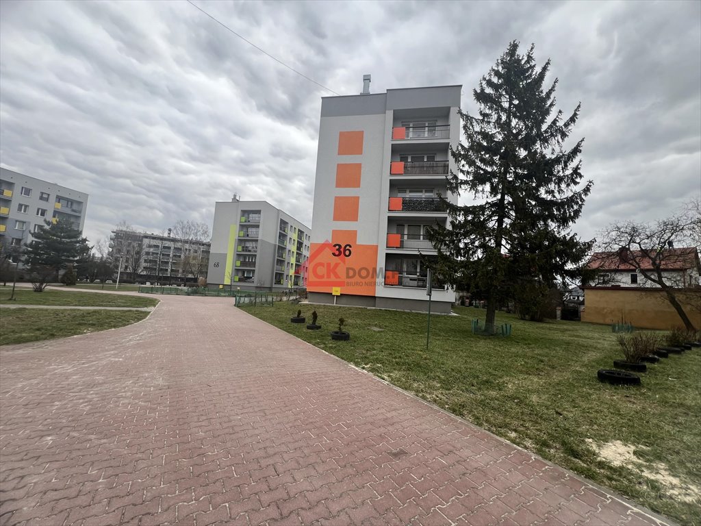 Mieszkanie trzypokojowe na wynajem Kielce, Ksm, Śląska  59m2 Foto 9