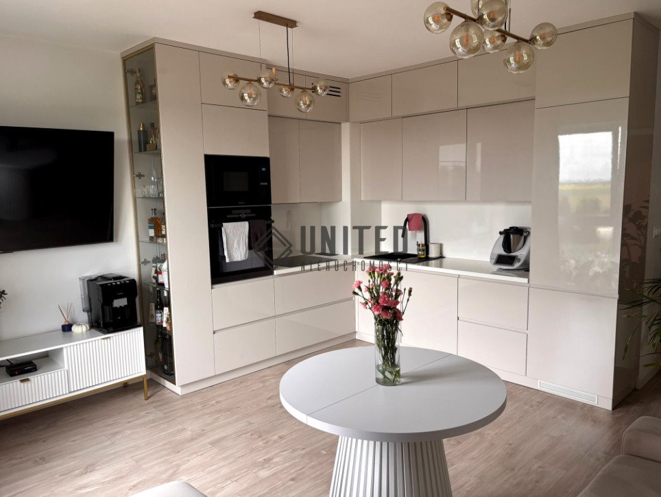 Polecam nowoczesne 82,55 m² dwupoziomowe mieszkanie z poddaszem w Mirkowie Mirków, Lawendowa  83m2 Foto 1