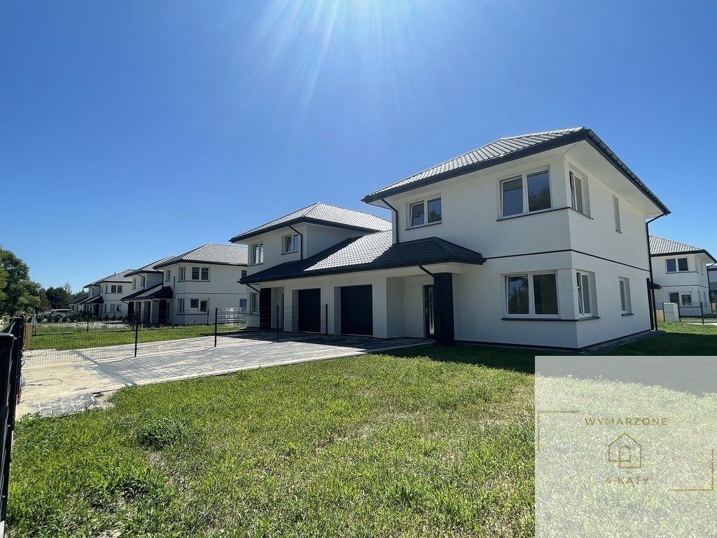 Nowoczesny dom bliźniaczy 150 m2 z ogrodem i garażem Marysin  150m2 Foto 1