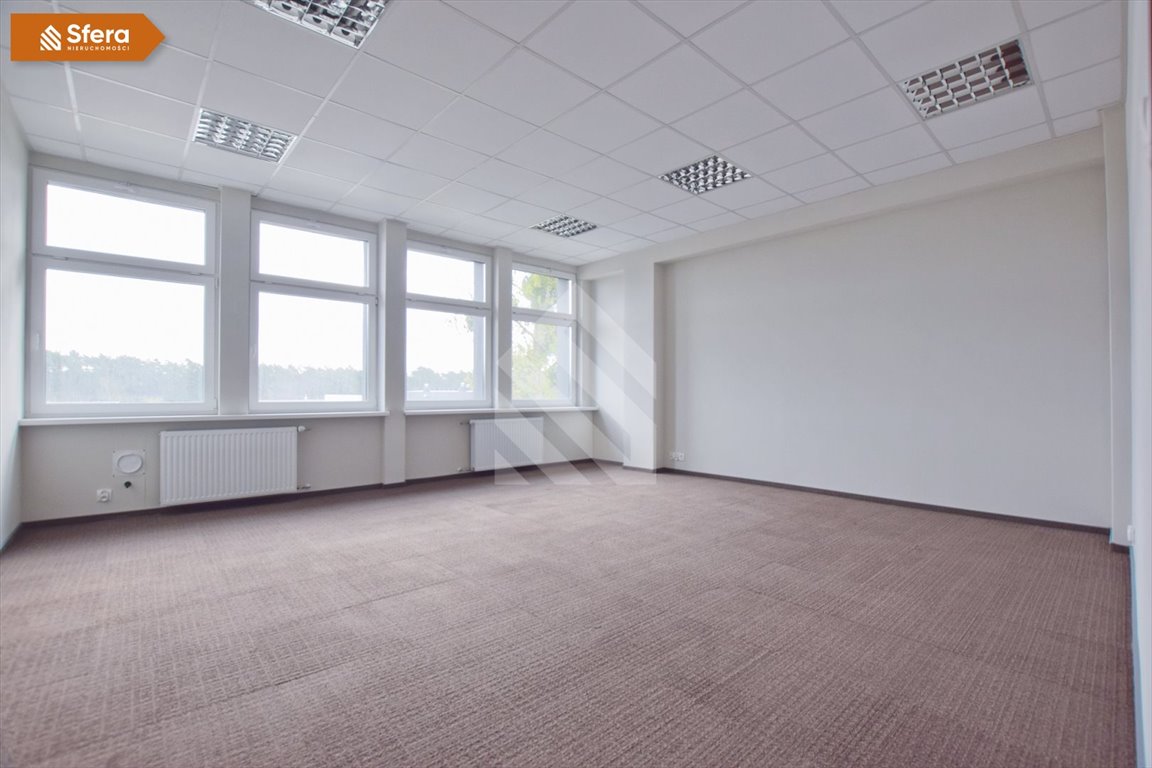 Polecam nowoczesny lokal biurowy 32,8 m² z windą i parkingiem Bydgoszcz, Glinki  33m2 Foto 1