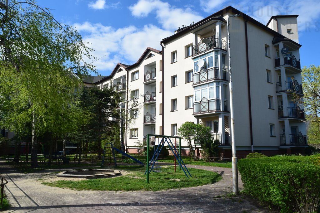 Mieszkanie trzypokojowe na sprzedaż Ostrów Mazowiecka, Widnichowska  55m2 Foto 2