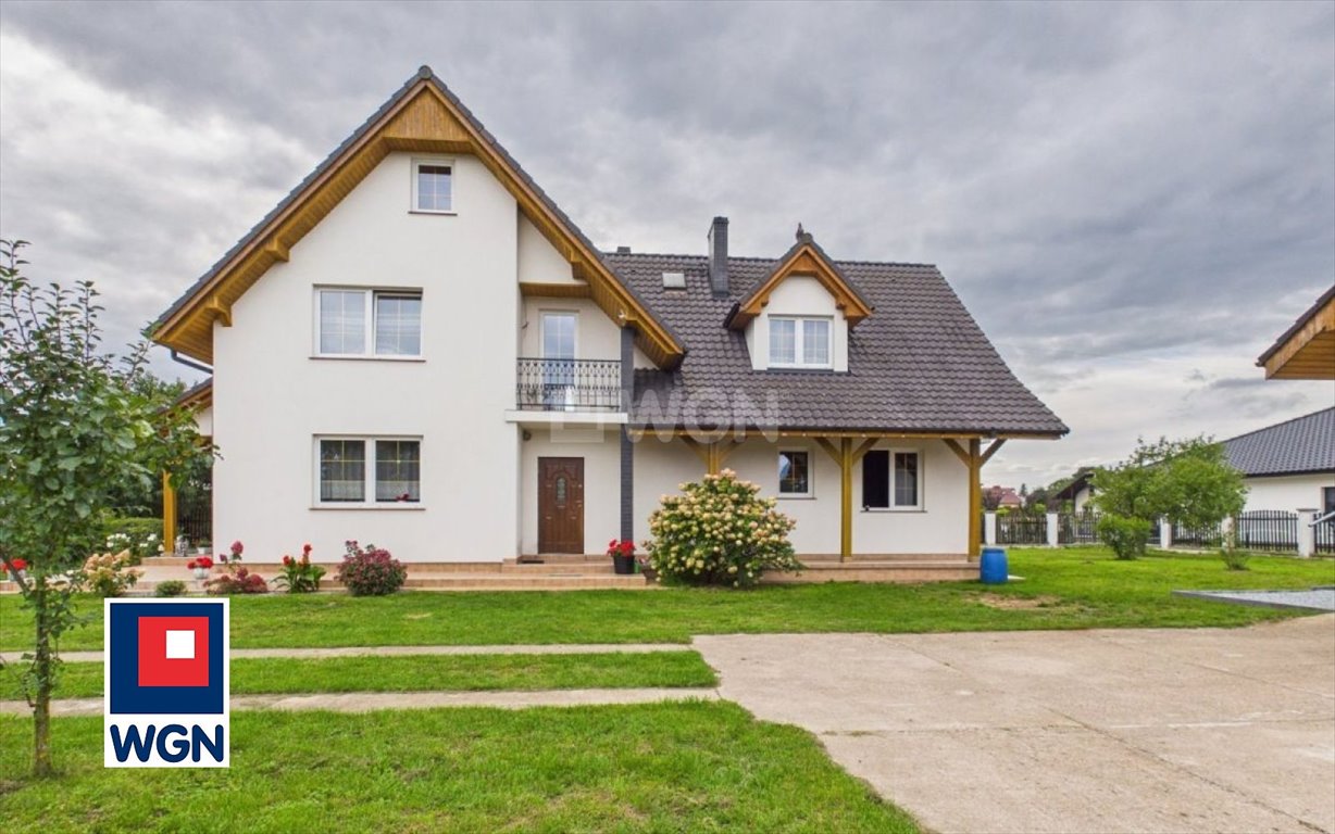 Polecam nowoczesny dom 220 m² z 7 pokojami na dużej działce w Szprotawie Szprotawa, Kazimierza Wielkiego  220m2 Foto 1
