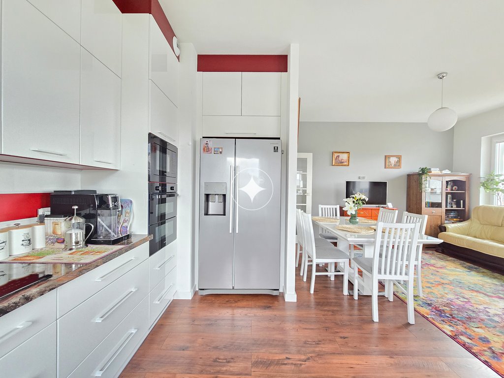 Przestronne 3-pokojowe mieszkanie z balkonem i widokiem na góry Jelenia Góra, Osiedle Rakownica  74m2 Foto 1