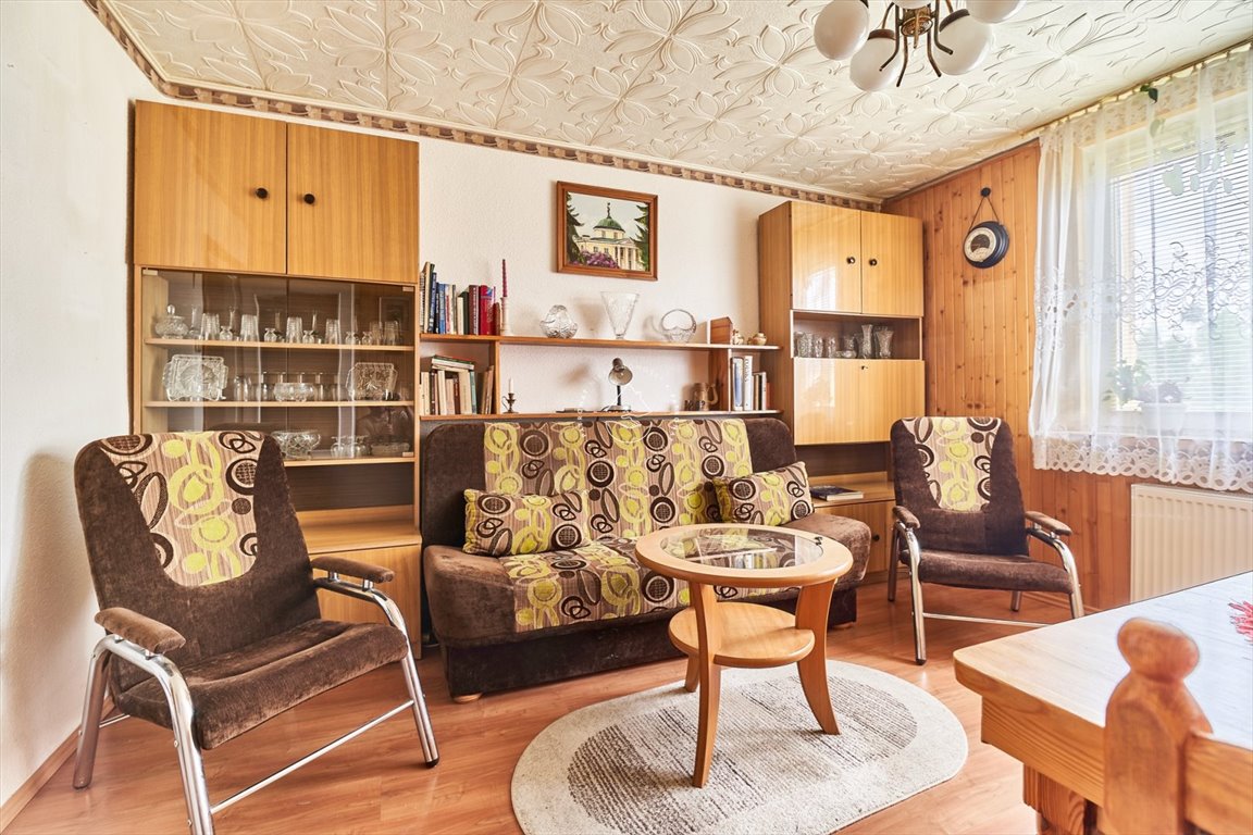 Mieszkanie trzypokojowe na sprzedaż Lubostroń  64m2 Foto 1