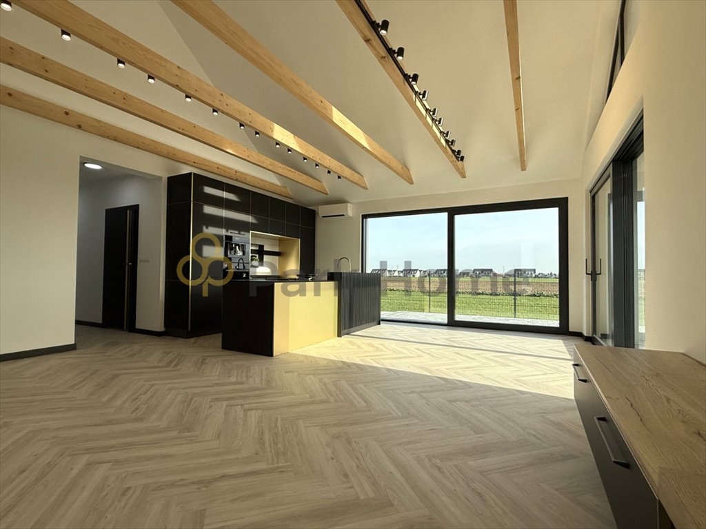 Nowoczesny dom w stylu stodoły, 157 m², garaż, duża działka Lipno  157m2 Foto 1