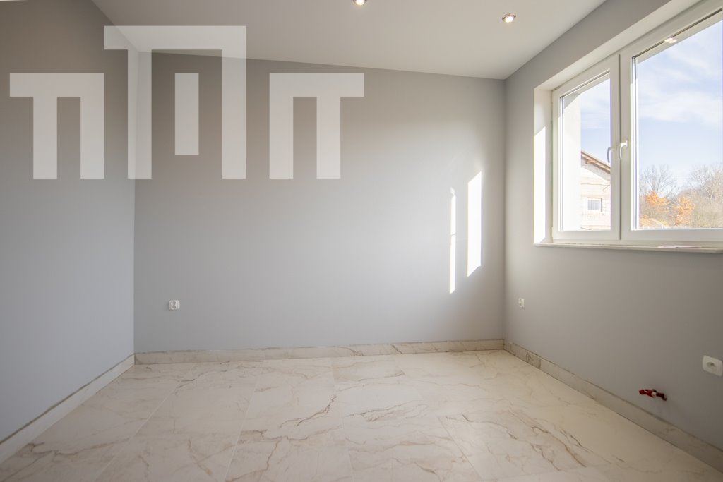 Lokal użytkowy na wynajem Trześniów  221m2 Foto 7