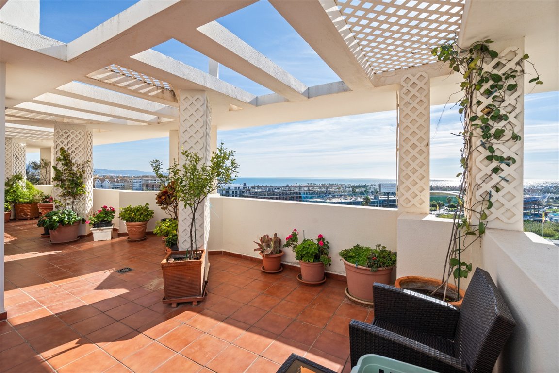 Zapraszam do luksusowego penthousu 312 m² z panoramicznymi widokami Hiszpania, San Pedro de Alcantara  312m2 Foto 1