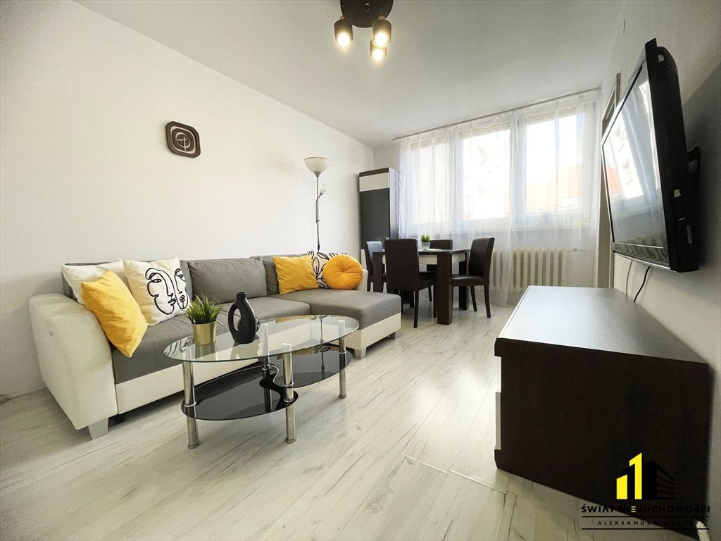 Na sprzedaż umeblowane 2-pokojowe mieszkanie 37 m² w Bielsku-Bała Bielsko-Biała, Górne Przedmieście  37m2 Foto 1
