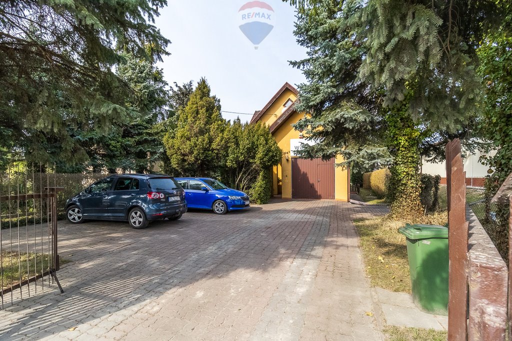 Przestronny dom 4 pok. z ogrodem, klimatyzacją, garażem Łódź, Widzew, Brzezińska  351m2 Foto 1