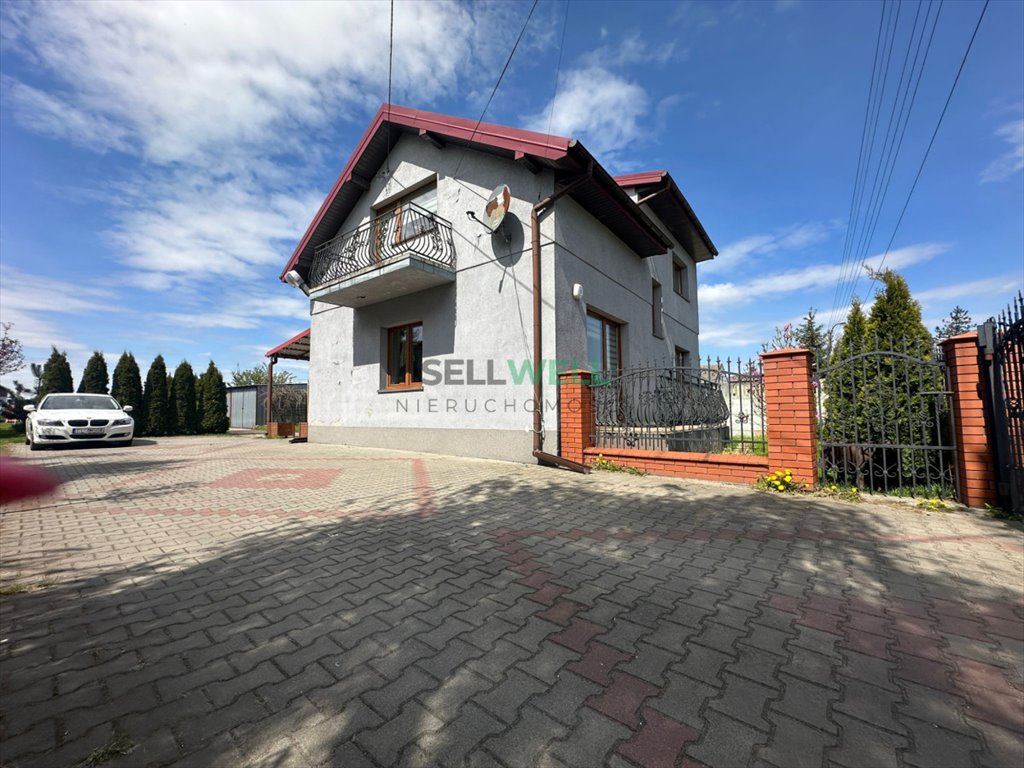 Dom wolnostojący z dużą działką, garażami i balkonami polecam Łódź, Bronisin  93m2 Foto 1