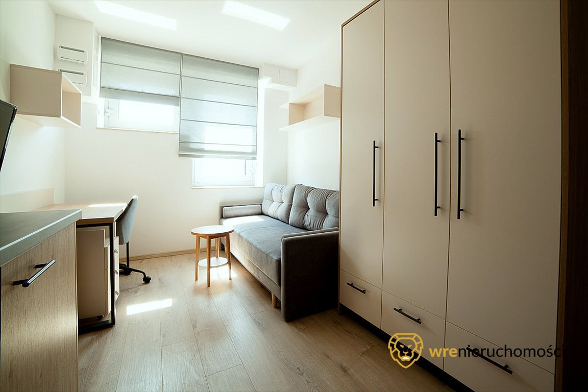 Sprzedam inwestycyjny lokal 18 m² przy Dworcu Głównym Wrocław Wrocław, Krzyki, Dyrekcyjna  18m2 Foto 1
