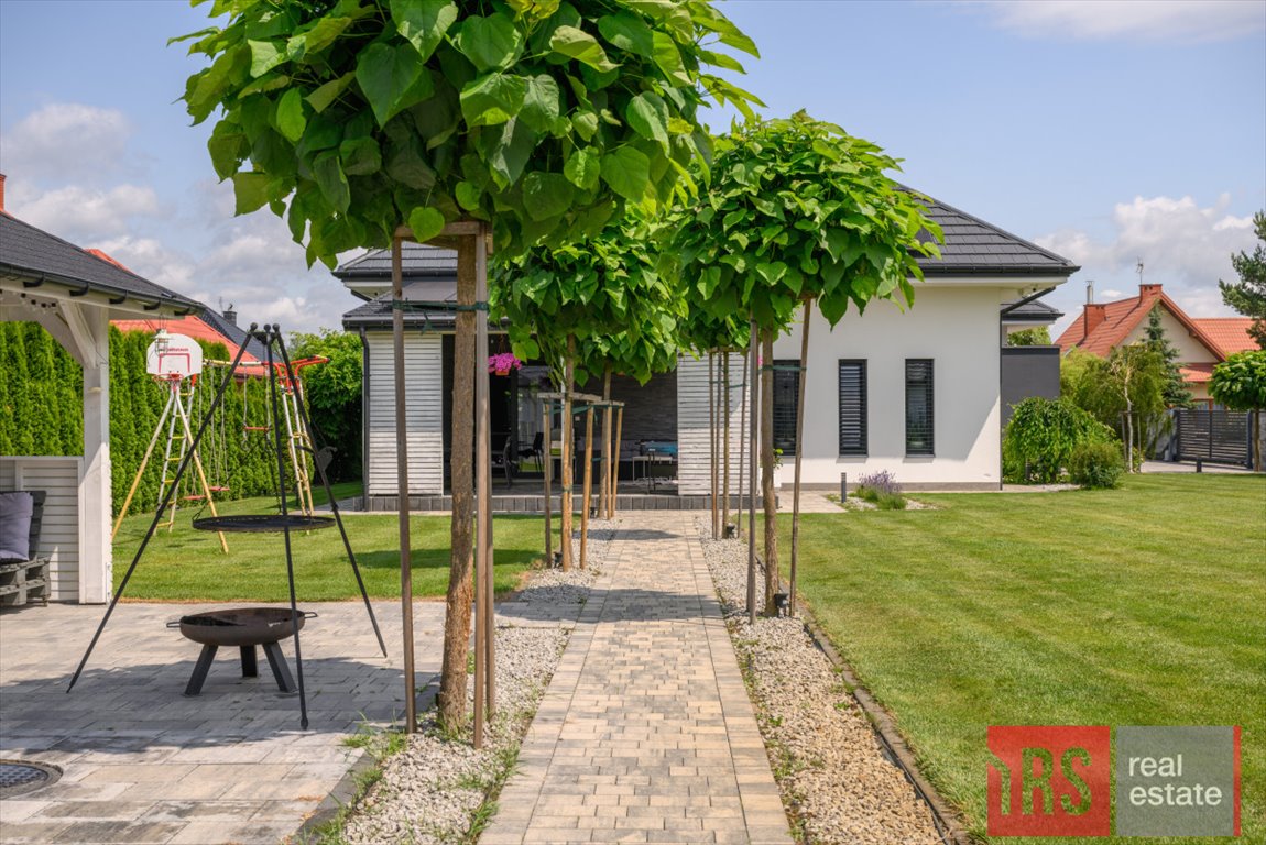Nowoczesny dom z jacuzzi, PV 6kWp, 4 sypialnie polecam Górzno  300m2 Foto 1