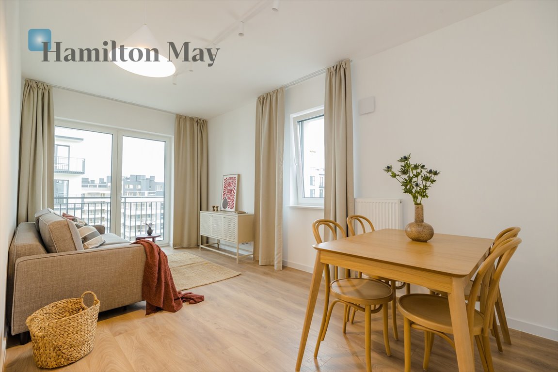 Nowoczesne 2-pokojowe mieszkanie z balkonem, widokiem i pełnym umeblowaniem Warszawa, Włochy, Wschodu Słońca  51m2 Foto 1