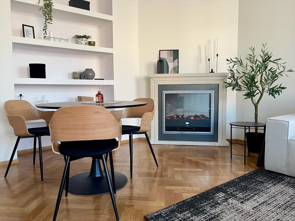 Mieszkanie dwupokojowe na sprzedaż Warszawa, Ochota, Grójecka  69m2 Foto 1