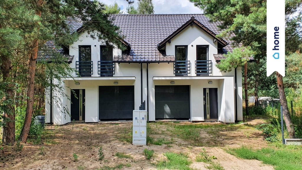 Segment domu w Lginiu z garażem, ogrodem i lasem Lgiń  117m2 Foto 1