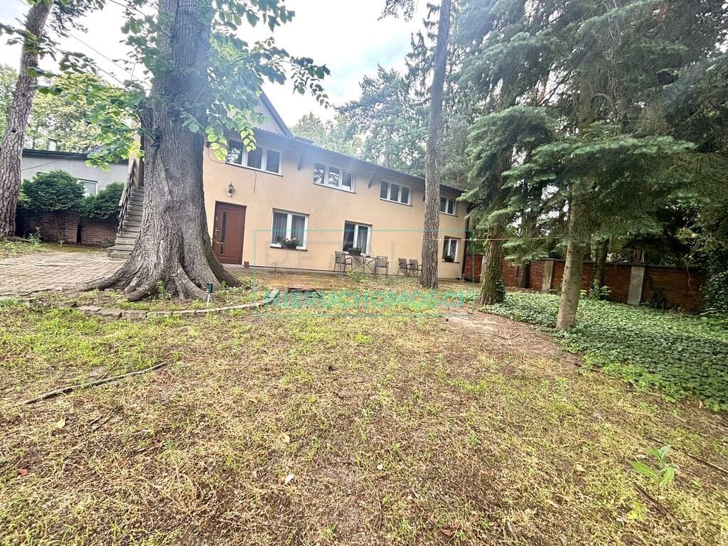 Dom 200 m² z dużą działką w Komorowie z potencjałem Komorów  200m2 Foto 1