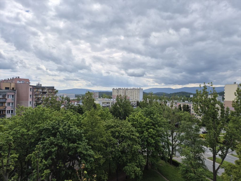 Na sprzedaż kawalerka 30 m² z balkonem w Jeleniej Górze Jelenia Góra  30m2 Foto 1