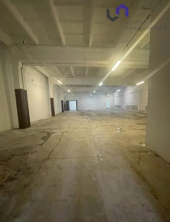 Lokal użytkowy na wynajem Sosnowiec, Pogoń  550m2 Foto 3