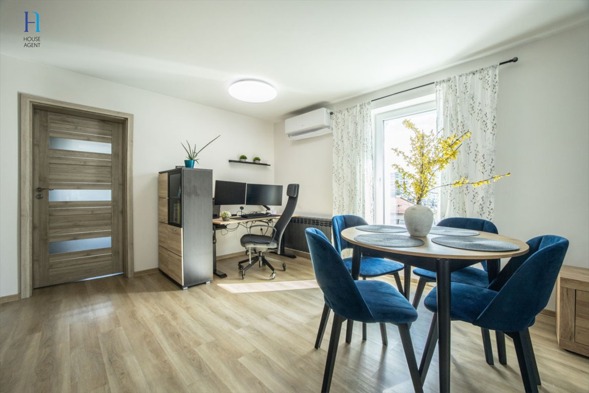 Mieszkanie trzypokojowe na sprzedaż Łódź, Julianów, dr. Władysława Biegańskiego  89m2 Foto 1