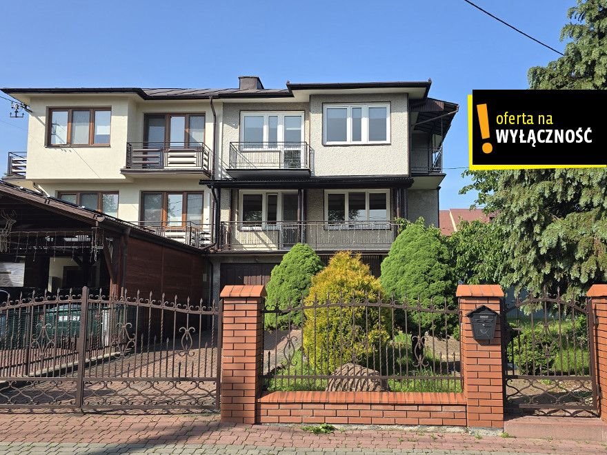 Przestronny dom 153 m² z garażem i dużym tarasem Połaniec  153m2 Foto 1