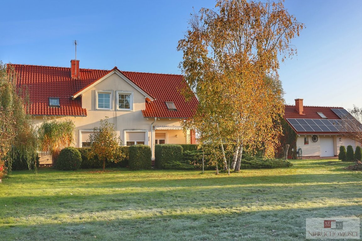 Przestronny dom 227 m2 z ogrodem i garażem w Marszałkach Marszałki  227m2 Foto 1