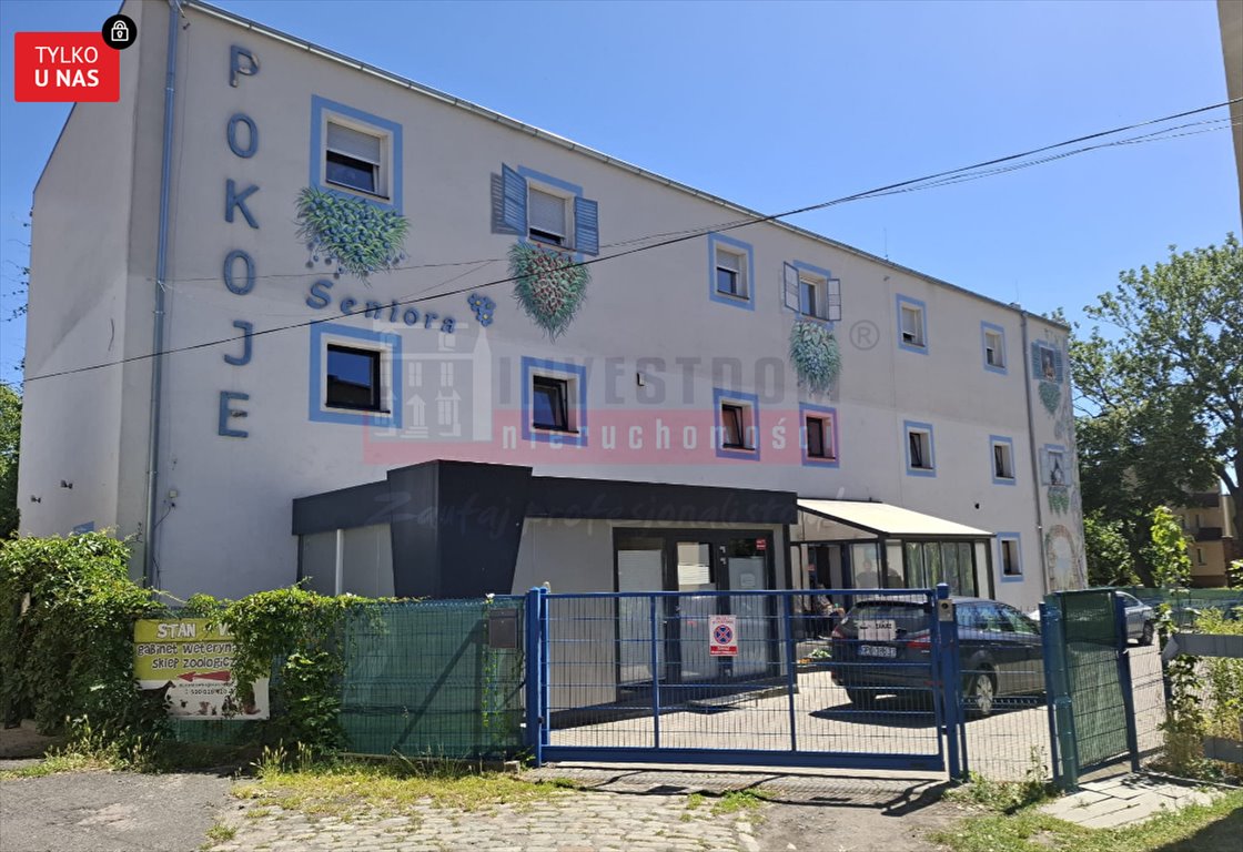 Lokal użytkowy na sprzedaż Niemodlin  750m2 Foto 1