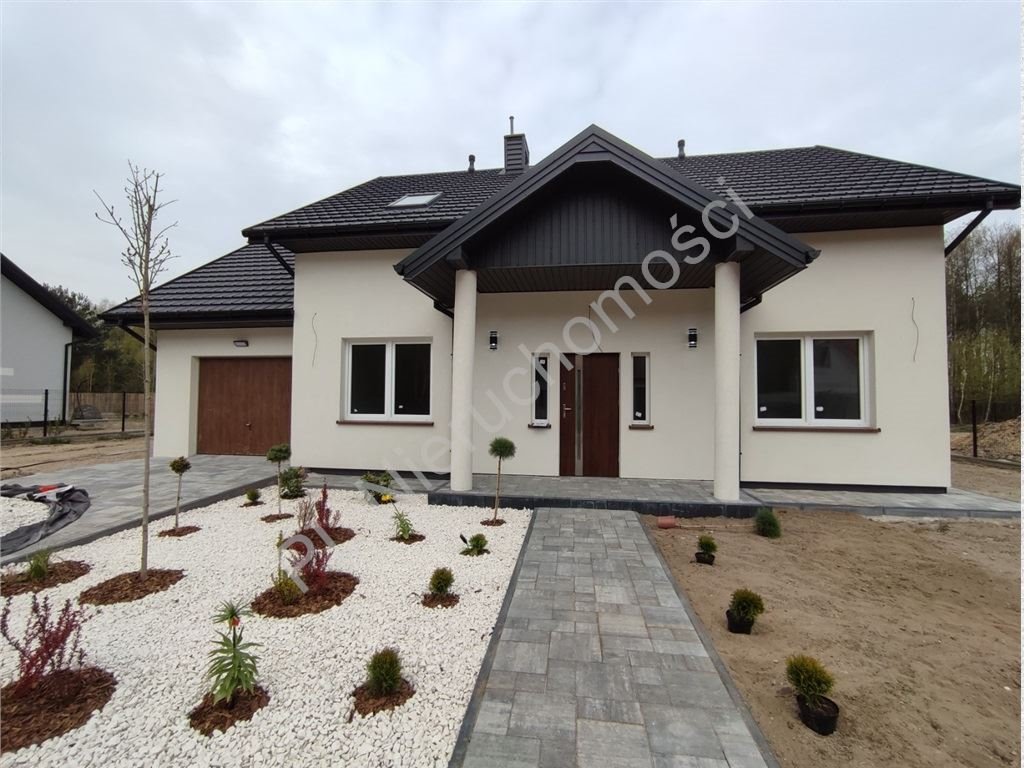 Dom w Miedniewicach z dużą działką i komfortowym układem Miedniewice  200m2 Foto 1