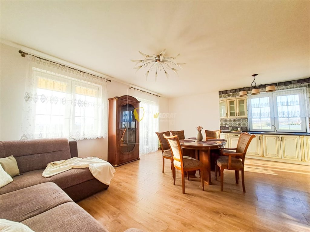 Mieszkanie dwupokojowe na sprzedaż Nowa Wieś Ełcka, Nowowiejska  59m2 Foto 1