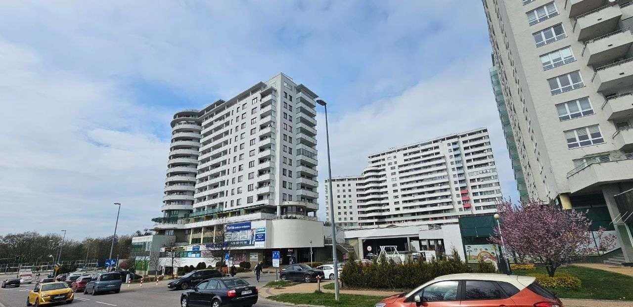 Lokal użytkowy na wynajem Białystok, Białostoczek, al. Tysiąclecia Państwa Polskiego 10  175m2 Foto 1