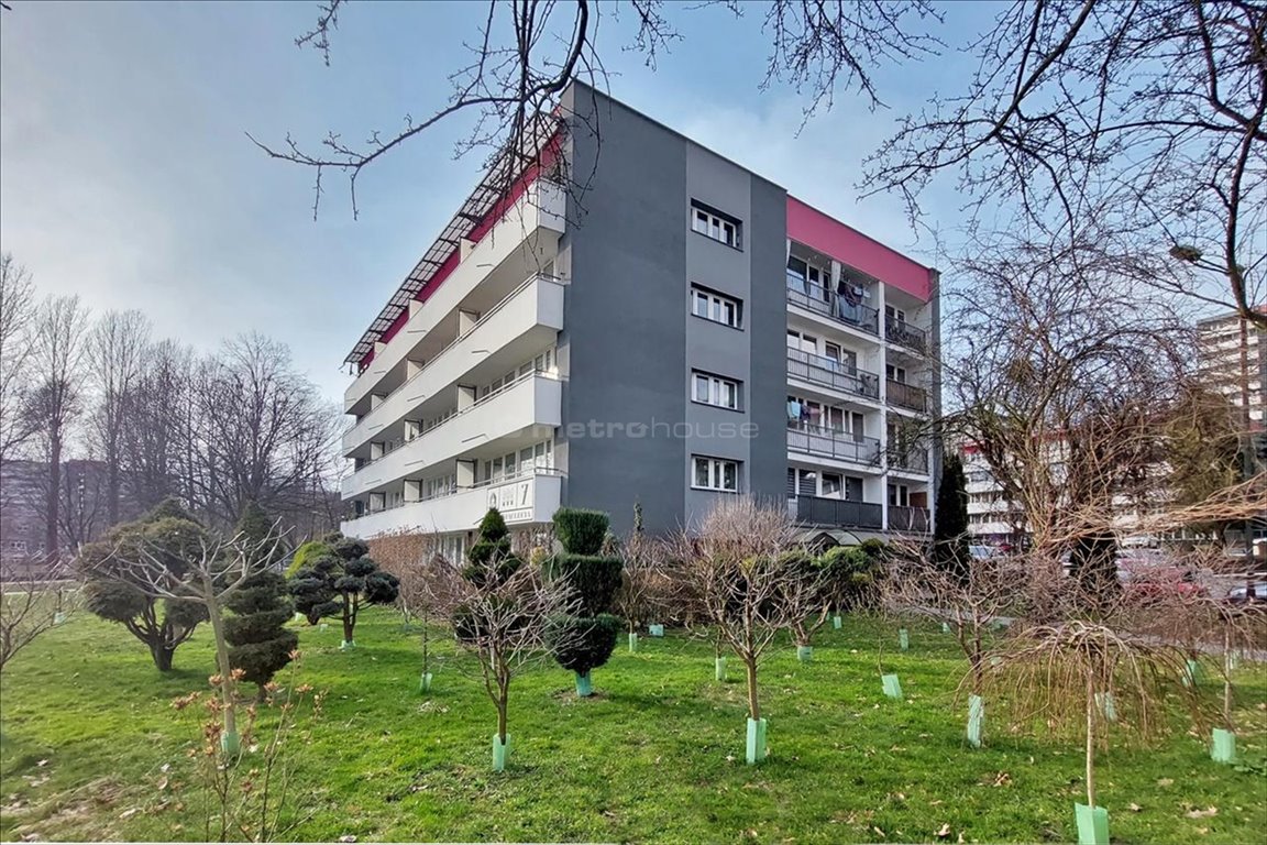 Mieszkanie trzypokojowe na sprzedaż Katowice, Os. Tysiąclecia, Tysiąclecia  49m2 Foto 1