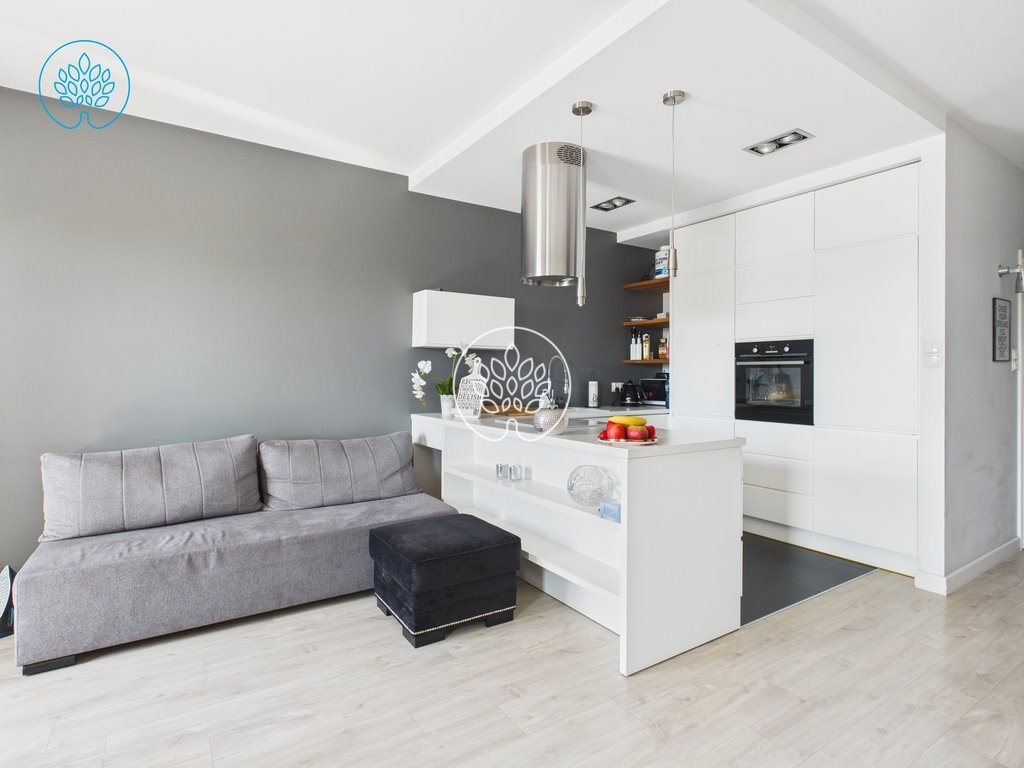 Mieszkanie trzypokojowe na sprzedaż Toruń, Koniuchy  62m2 Foto 1