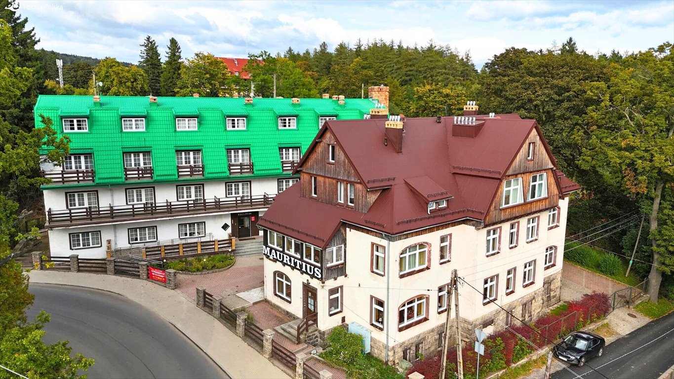 Lokal użytkowy 2738 m² w Szklarskiej Porębie - zapraszam: Szklarska Poręba: Dworcowa
