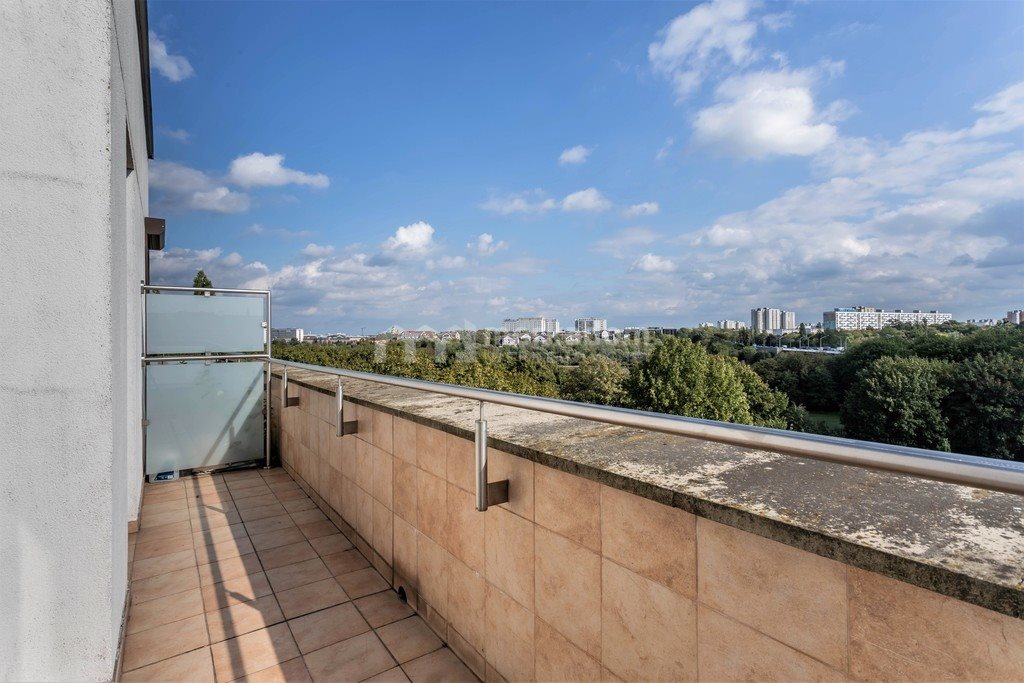Mieszkanie trzypokojowe na wynajem Poznań, Stare Miasto, Kazimierza Wielkiego 100m2 Foto 1 Mieszkanie trzypokojowe na wynajem Poznań, Stare Miasto, Kazimierza Wielkiego 100m2 Foto 1