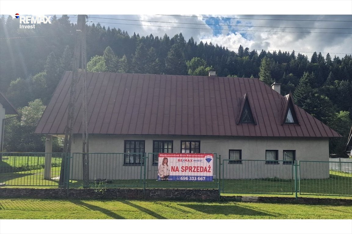 Przestronny dom 410 m² z ogrodem i dostępem do rzeczki: Zawoja