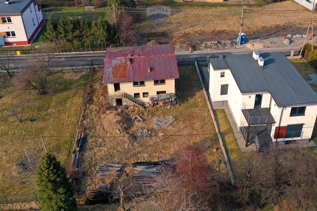 Dom do remontu z dużym potencjałem i możliwością rozbudowy Jaworze, Kwiatowa  120m2 Foto 1