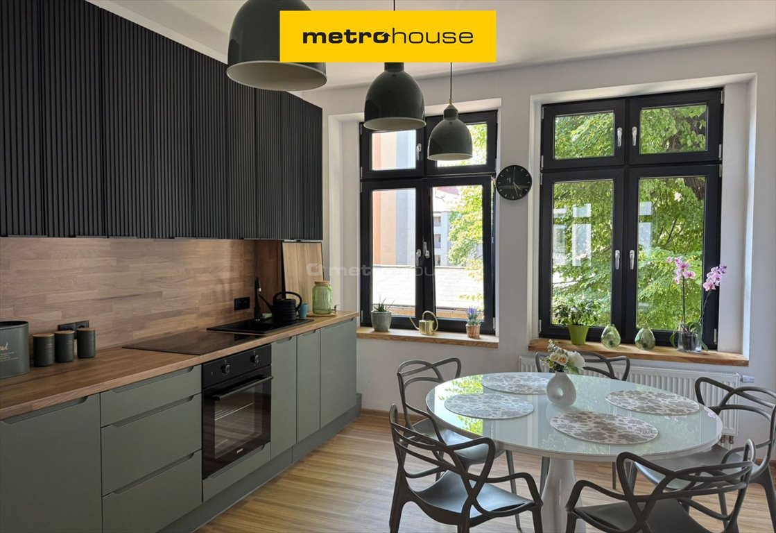 Mieszkanie dwupokojowe na sprzedaż Bytom, Śródmieście, Orląt Lwowskich  56m2 Foto 1